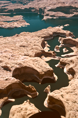 Flug 3. Abschnitt: Entlang des Nordufers von Lake Powell